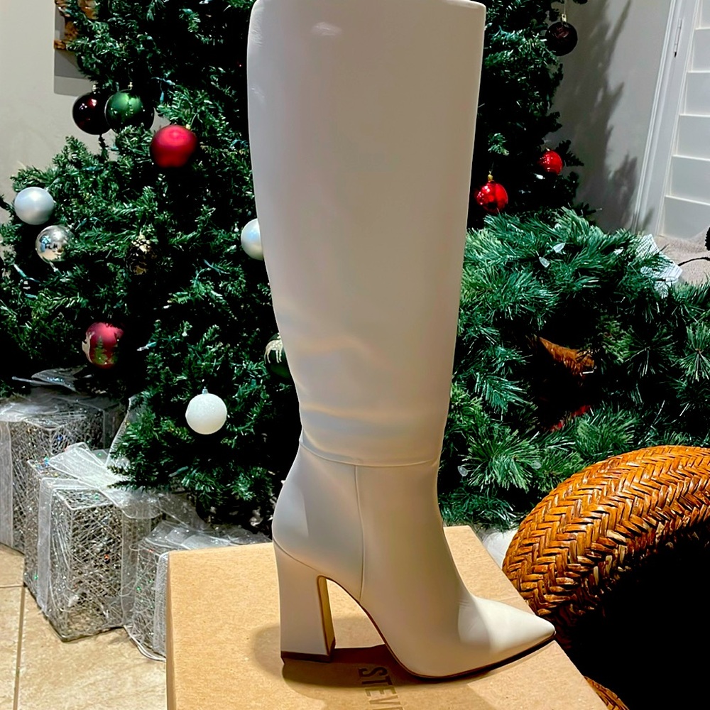 Steve Madden Cream pointed Tall boots